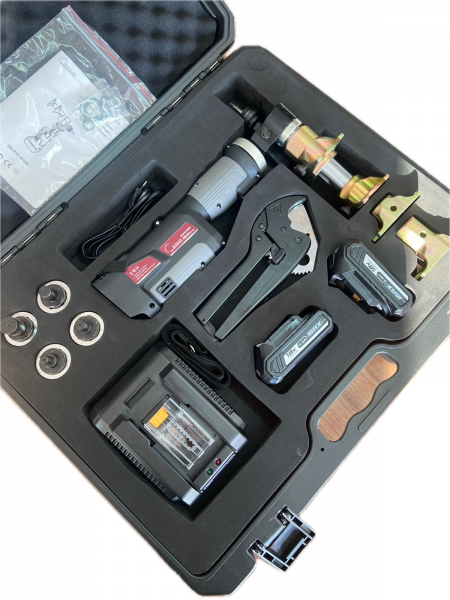  Аккумуляторный пресс инструмент TIM для монтажа аксиальных фитингов ZSt.910.1632B