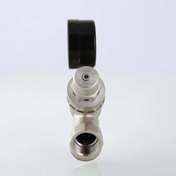 Подпиточный клапан с фильтром и манометром Valtec 1/2" VT.515.N.04 Подпиточный клапан с фильтром и манометром Valtec 1/2" VT.515.N.04