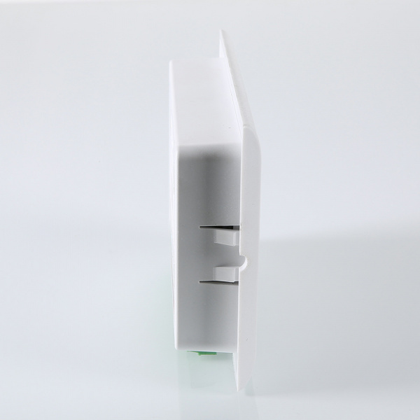 Универсальный контроллер для смесительных узлов VT.K300.0.0 	24 В