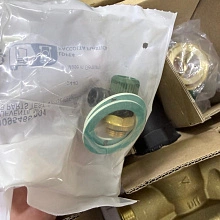 Фильтр Honeywell Braukmann HS 10 S-1 1/4" AA 100 мк со встроенным редуктором для холодной воды