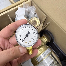 Фильтр Honeywell Braukmann HS 10 S-1 1/4" AA 100 мк со встроенным редуктором для холодной воды