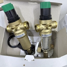 Фильтр Honeywell Braukmann FK06-1"AA со встроенным редуктором для холодной воды